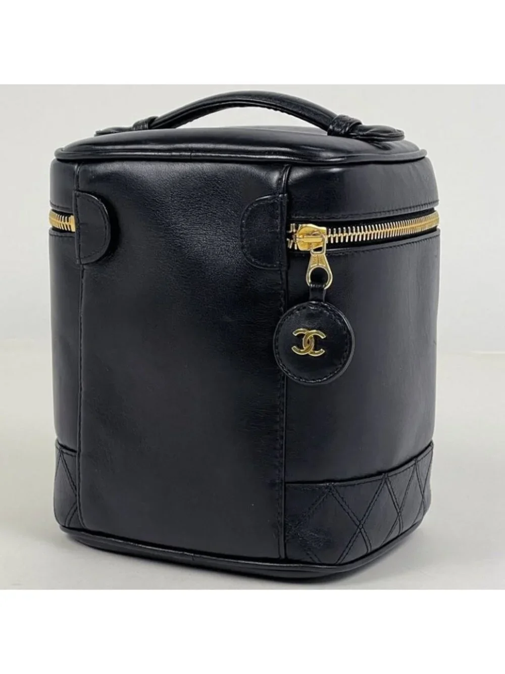 Chanel CC Logo Vanity Bicolor Makeup Pouch Leather Black - Picture 2 of 9